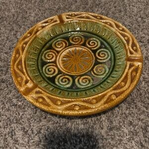 Ceramic Ashtray Brown Green Aztec Design Sand Dollar Center Vintage Japan 10”